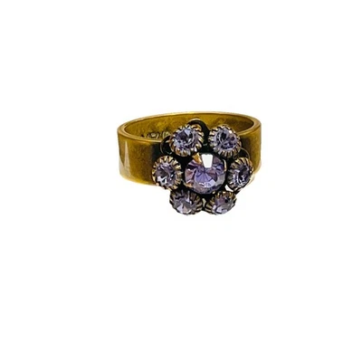 Liz P Cocktail Ring Purple Crystals Band Floral Cluster Stones Vintage Palacios - Image 1 of 4