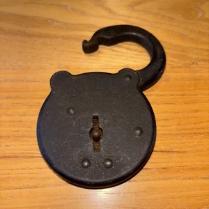 Vintage With Patina , Goliath Mighty Lever Pad Lock. No Key - Picture 1 of 6