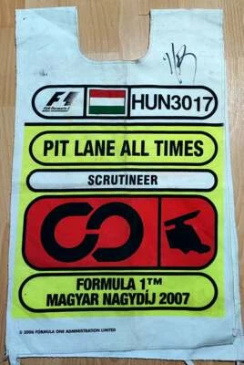 F1 Hungarian GP Official  SCRUTINEER Tabard 2007 SIGNED RUBENS BARRICHELLO - Image 1 of 4