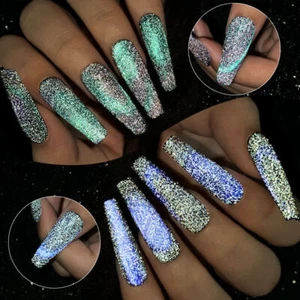 LILYCUTE Cat Eye magnetic Reflective Gel Nail Polish Sparkling Colorful - Picture 1 of 13