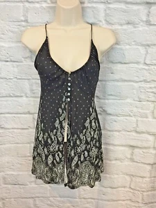 NWT Kimchi Blue Women's Black Paisley Split Front Spaghetti Strap Tank Top Sz XS - Picture 1 of 8