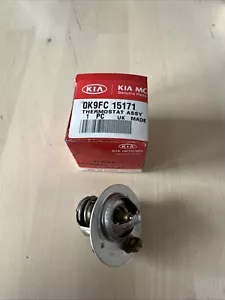 Genuine Kia Sportage Mk1 Mk2 Shuma 1.5 1.6 2.0 16V Thermostat | 0K9FC-15171 - Picture 1 of 7