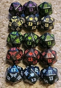 MTG Bloomburrow Duskmourn Final Fantasy Spindown D20 dice 15x Regular Magic - Picture 1 of 1