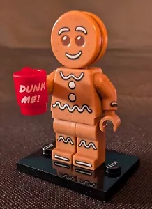 LEGO Sammlerstück Minifiguren Lebkuchenmann mit Ständer & Dunk Me Becher CMF Serie 11 - Bild 1 von 4
