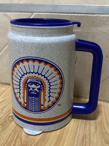 VTG WHIRLEY NCAA UNIVERISTY ILLINOIS FIGHTING ILLINI THERMOS MUG RETIREE LOGO Cover