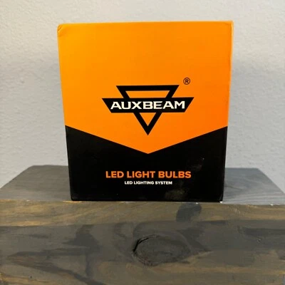 AUXBEAM 9005 9006 CANBUS LED Headlight High Low Bulbs 24000LM Super Bright White - Image 1 of 4