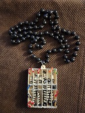 New Orleans Mardi Gras 2003 Krewe Of Aladdin Polystone Medallion Bead