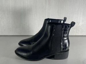 New Look Ladies Black Leather Elasticated Chelsea Boots Shoes UK 4 EUR 37 -A159 - Picture 1 of 7