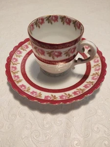 Vintage Demitasse Teetasse und Untertasse - Bild 1 von 11