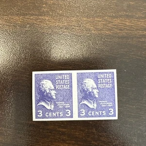 US 3¢ Stamp SC#807 T. Jefferson Imperf Pair MNH 1938. - Picture 1 of 2