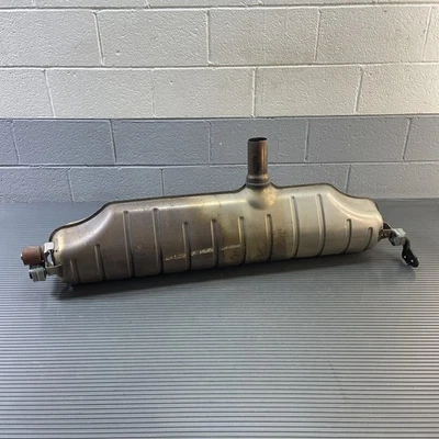 Tubo silenciador de escape trasero Land Rover Defender 2020-2023 2,0 L 79 k millas OEM Foto 1 de 4