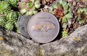 VINTAGE AUTOMOBILE CAR CALENDAR COIN # PORSCHE 911 CARRERA S 2016 - Bild 1 von 2