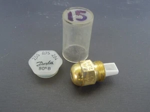 Boquilla quemador de aceite Danfoss - 0,75 galones/hora, 80 grados - 15 - Imagen 1 de 1