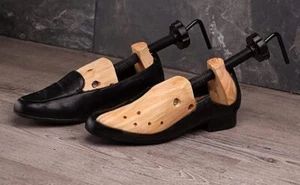 Schuhstretcher Herren und Damen Schuhverbreiter. Holz-Expander für breite Füße (2er-Pack) - Bild 1 von 6