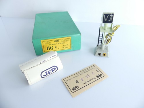Foto 1 di 3