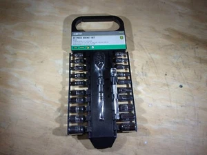 NEW MASTER MECHANIC 22PC. 1/4" DRIVE RATCHET/SOCKET SET METRIC & SAE # 228715 - Bild 1 von 2