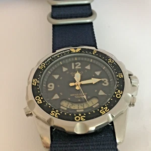CASIO QUARTZ WATCH STAINLESS STEEL CASE 388-AD520 - Picture 1 of 12