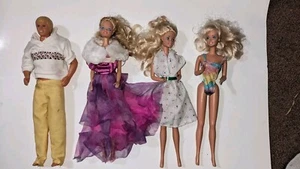 Vintage 1966 Barbie Puppe Konvolut mit 4 Barbies und Kleidung Ken 1968 - Bild 1 von 19