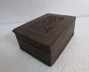 Vintage old Fine Hand Carved Floral Carving Wooden Jewellery Box - Picture 1 of 8