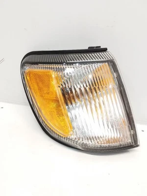Señal de giro derecha para pasajero Subaru Forester 1998-00 - montaje en guardabarros Foto 1 de 2
