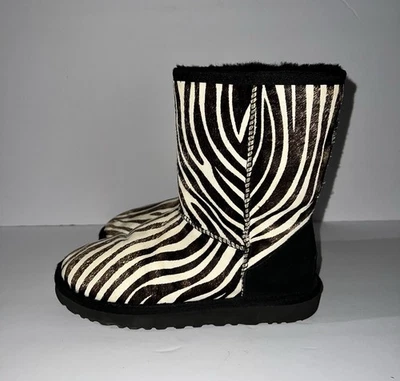 UGG Women’s Classic Short Exotic Zebra Boots Size 5, Black White Cow Hair - Image 1 of 4