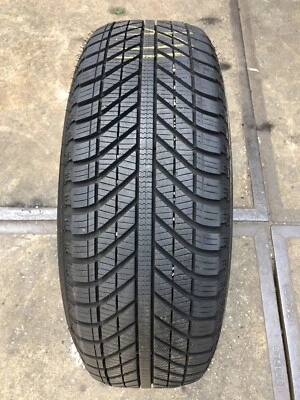 1 Ganzjahresreifen 225/65 R17 102H Goodyear Vector 4 Seasons SUV 4x4 DOT14 7-8mm - Bild 1 von 3