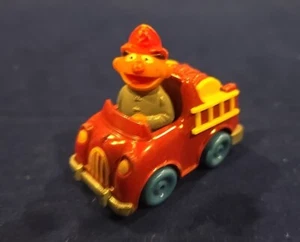 Vtg 1981 PLAYSKOOL Sesame Street ERNIE FireTruck Diecast  - Picture 1 of 4