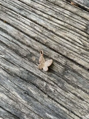 Dije de diamantes mariposa de diseño mini colgante de diamantes de plata de ley 925 Foto 1 de 4