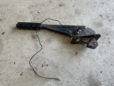 Manija de freno de emergencia OEM para Suzuki Samurai 1986-95 Foto 1 de 4