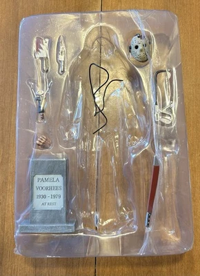 NECA Friday the 13th Final Chapter Jason Ultimate INCOMPLETE ACCESSORIES FODDER - Image 1 of 4