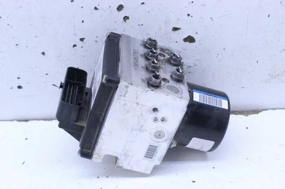 Volkswagen Passat 2008 bomba ABS freno antibloqueo 3C0614109D fabricante de equipos originales usada Foto 1 de 4