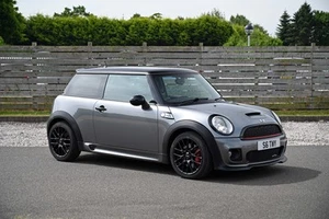 Mini Cooper John Cooper Works - Picture 1 of 23