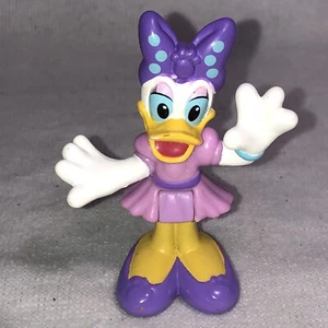 2011 Disney Mattel (X5200) Small Sitting Daisy Duck Plastic Collectible Toy - Picture 1 of 11