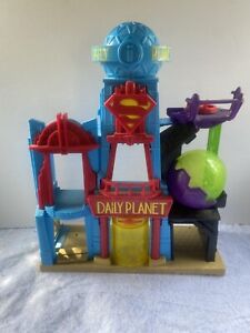 Imaginext Daily Planet Play Set Superman Building 2015 Mattel & DC Comics