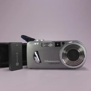 Sony Digital Camera Cybershot DSC-P10 5.0MP Silver Tested - Picture 1 of 8