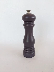 RARE Le Creuset 8" Pepper Mill Shakers Cassis Purple - Picture 1 of 7