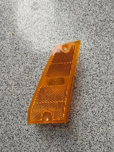 NOS 70 71 72 73 1970 1971 1972 1973 JEEP WAGONEER MARKER LIGHT LAMP RH - Picture 1 of 6