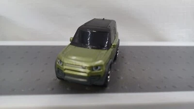 Matchbox 2020 Land Rover Defender Green Die Cast - Image 1 of 4