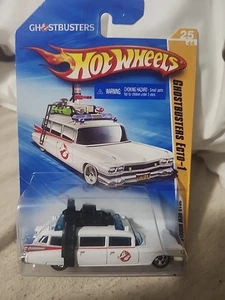 Hot Wheels 2010 New Models Ghostbusters Ecto-1 #25 B2 - Picture 1 of 2