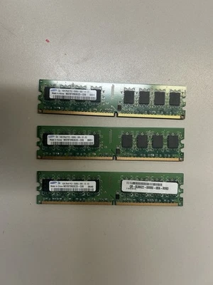 3 Stück 1GB 1024MB DDR1 RAM Speicher PC2-5300U 555 MHz 184-pin  Arbeitsspeicher - Bild 1 von 2