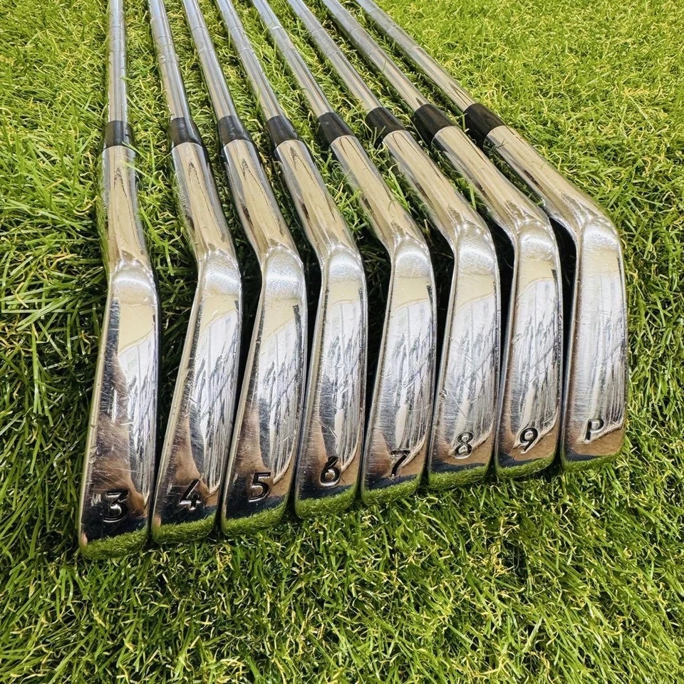[Tiger Woods Model] NIKE FORGED BLADE Iron Set Flex R - Image 1 of 4