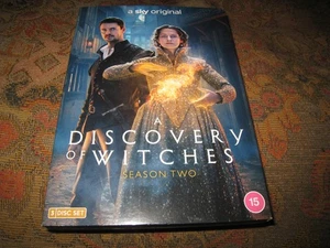A DISCOVERY OF WITCHES SEASON TWO USED 2021 THREE DISC FANTASY DRAMA UK DVD. - Foto 1 di 4