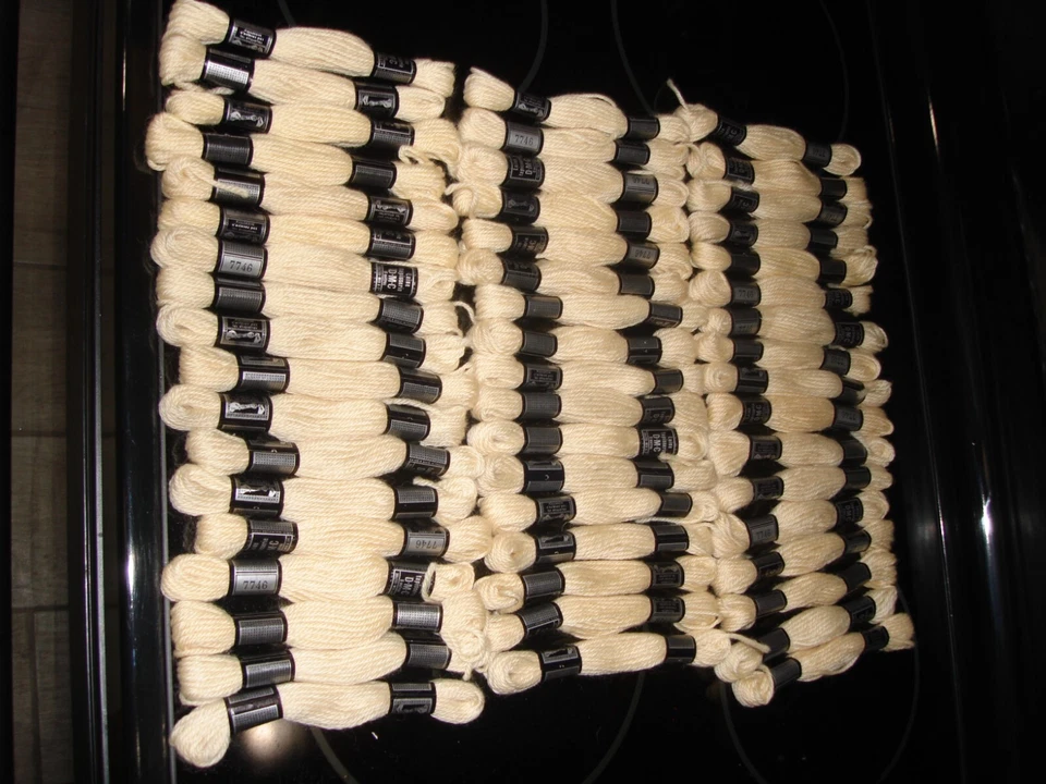 Lot of 52 Laine Tapisserie DMC 100% Wool #7746 Tapestry /Knitting  8 m/25' each - Image 1 of 4