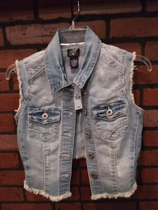 NWT Blue Asphalt Denim Vest Size S Small Light Wash Denim Frayed Hem - Picture 1 of 10