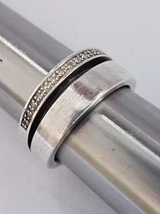 ESPRIT SILBER 925 BAND RING MIT PAVEFASSUNG UND 18 ZIRKONIA Gr. 51 - Bild 1 von 10