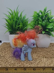 My Little Pony MLP FiM G4 Rainbow Dash Figure Hasbro Figura Spazzolabile 3" - Foto 1 di 3