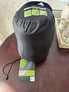 Golden Bear Tahoma Sleeping Bag Polyester Lined 88” X 30”  25 To 35 Degrees NEW - Picture 1 of 6