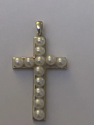 9ct Large Lovely Gold Cultured Pearl Cross Pendant 375 3cm High  - Image 1 of 4