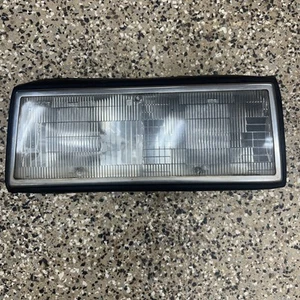 1989 to 1990 Cadillac Deville Left Driver LH Side Headlight OEM 16513815 - Picture 1 of 6