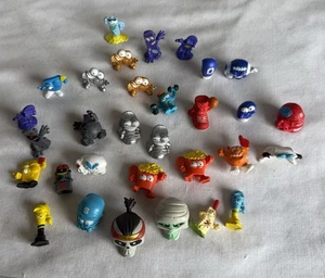 ZURU Smashers Juguetes Lote de 30 Mini Figuras Colección Mixta - Imagen 1 de 2